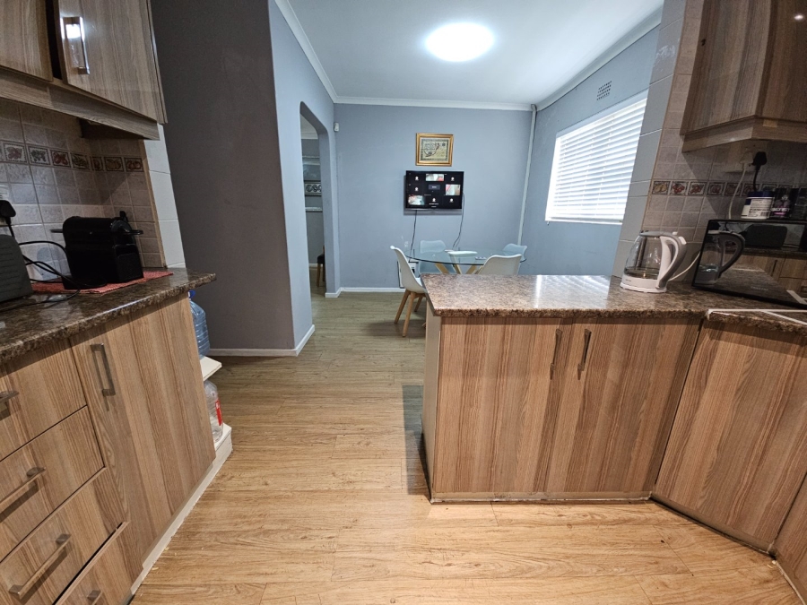 2 Bedroom Property for Sale in Ottery Western Cape